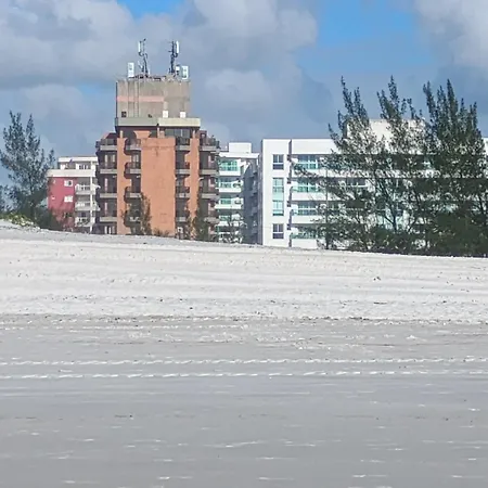 Apartamento charmoso em frente a praia em Cabo Frio-3